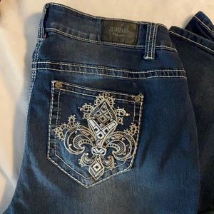 Cowgirl jeans size 14W blue
